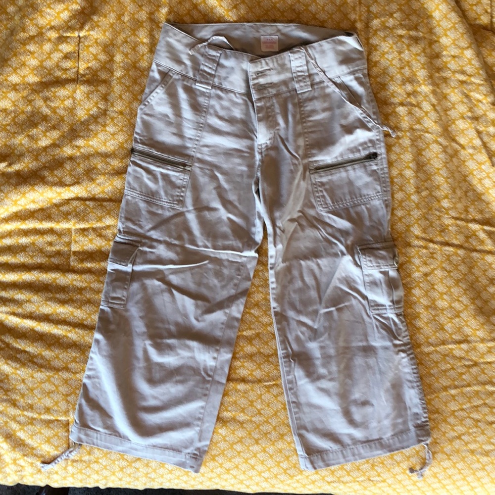 Abercrombie kids khaki cargo crops